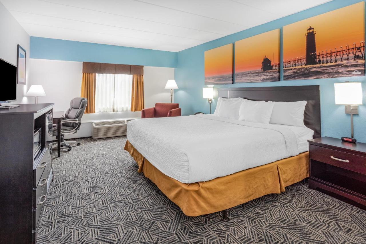 Days Inn By Wyndham Livonia Canton Detroit Номер фото