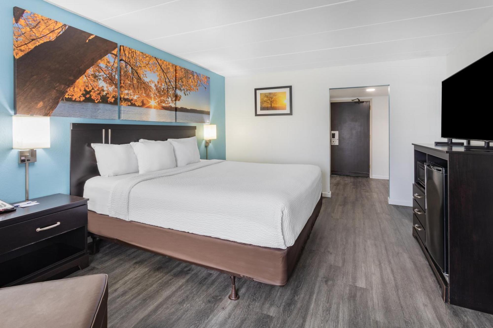 Days Inn By Wyndham Livonia Canton Detroit Номер фото